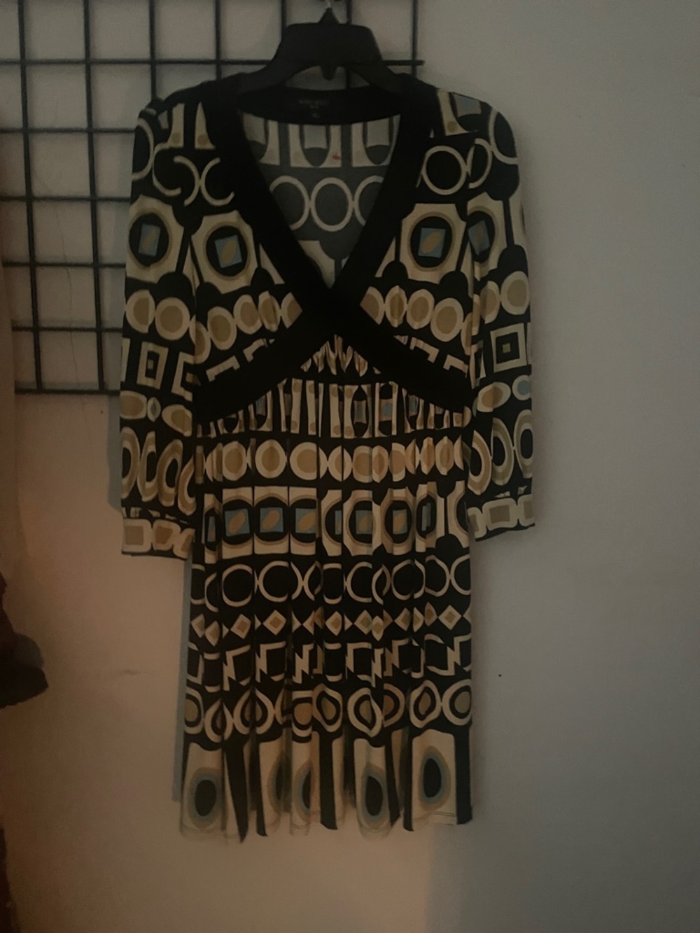 Nine West Black and Beige Geometric Long Sleeve Dress